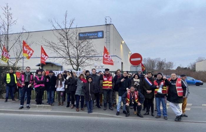 Les chauffeurs de bus Keolis en grève réclament des augmentations de salaire