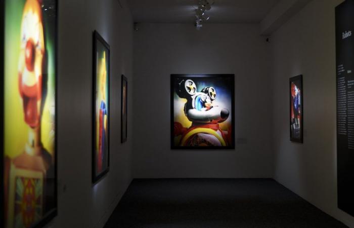 Andres Serrano dépeint les facettes de l’Amérique au musée Maillol