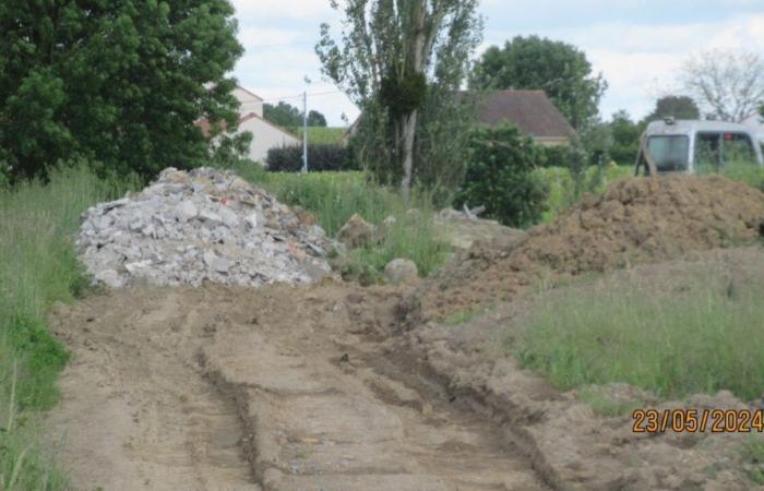 En Loire-Atlantique, ces dépôts de déchets de construction polluent la vie des riverains