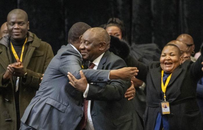 Cyril Ramaphosa réélu président de l’Afrique du Sud