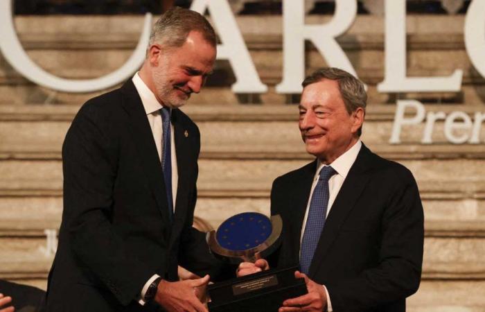 Le roi Felipe a remis le Prix européen Charles Quint à Mario Draghi