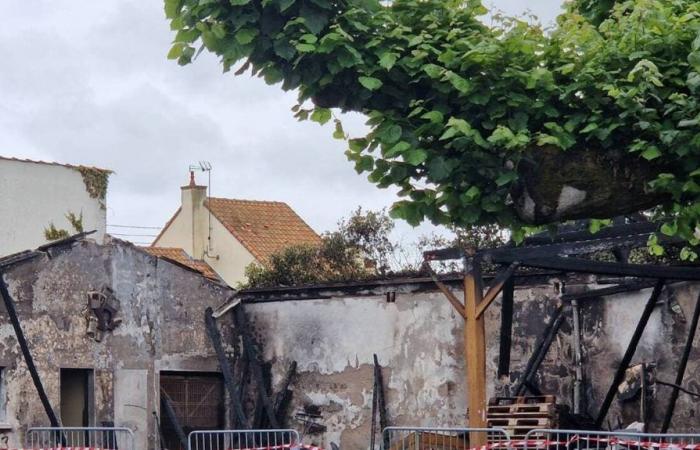 Trois mineurs en garde à vue après un incendie dans l’ancienne école de Paimboeuf