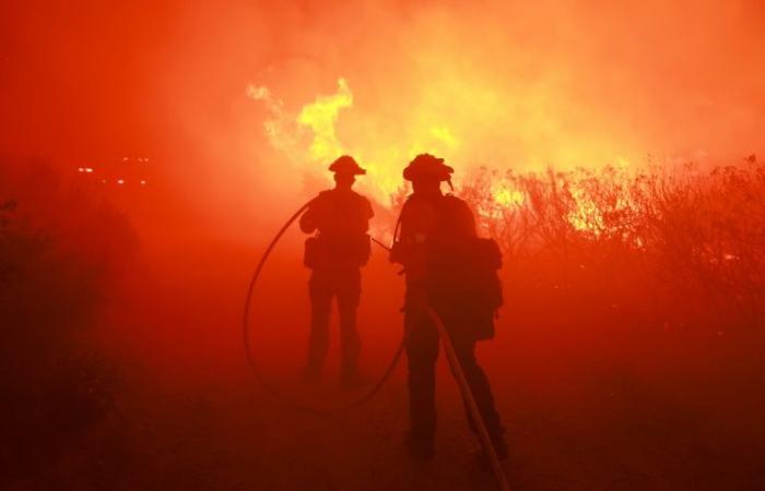 La Californie subit son plus grand incendie de l’année et craint un été dangereux