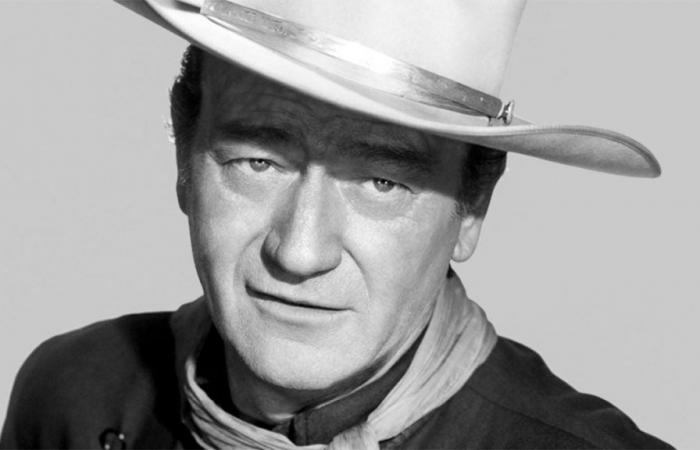 John Wayne n’a pas été tendre avec cette star hollywoodienne doublement oscarisée… – .