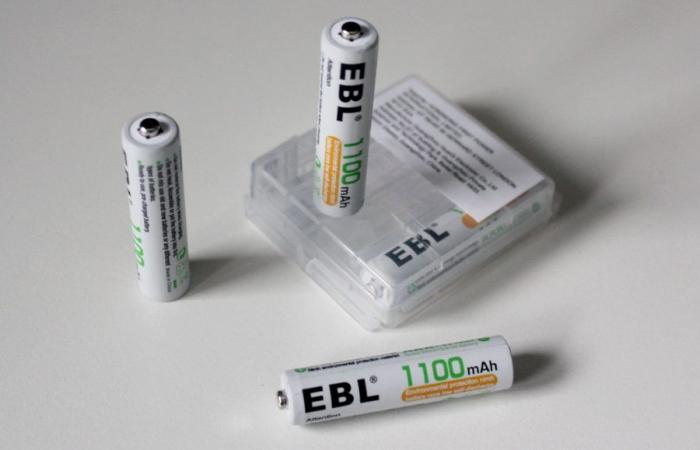 Bon plan – La batterie rechargeable EBL AAA/HR03 NiMh 1100 mAh Par 8 « 5 étoiles » à 6,62 € (-26%)