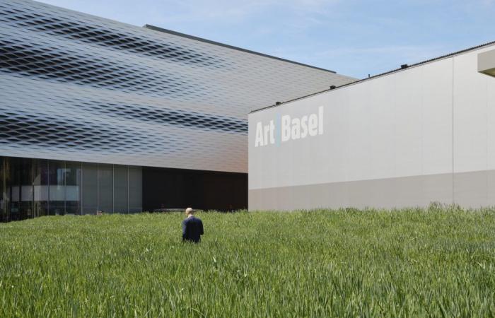 Art Basel se dresse contre la crise annoncée