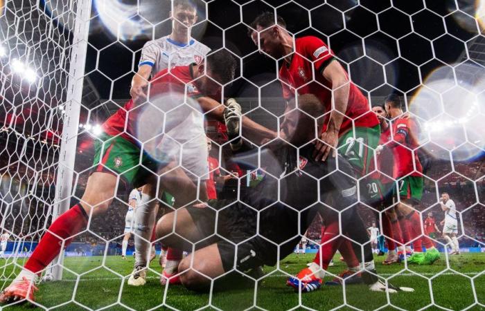 La célébration du « nouveau-né » de Diogo Jota tourne au fiasco lors du match Portugal-République tchèque