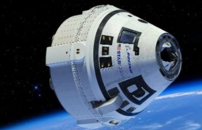 la capsule et ses deux astronautes ne reviendraient pas sur Terre avant le 26 juin