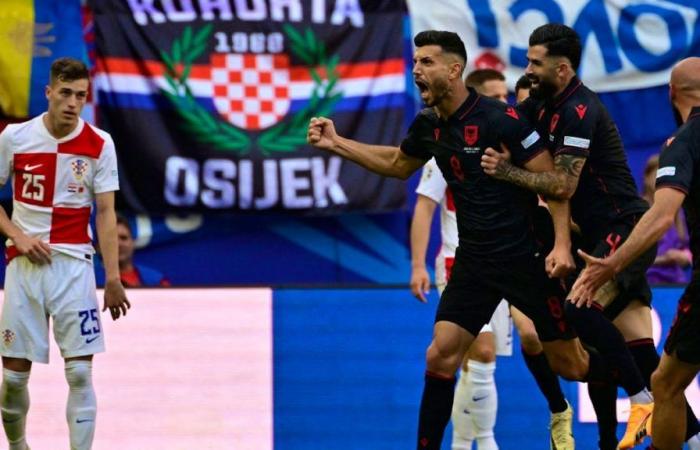 L’Albanie bat la Croatie à la 95e minute