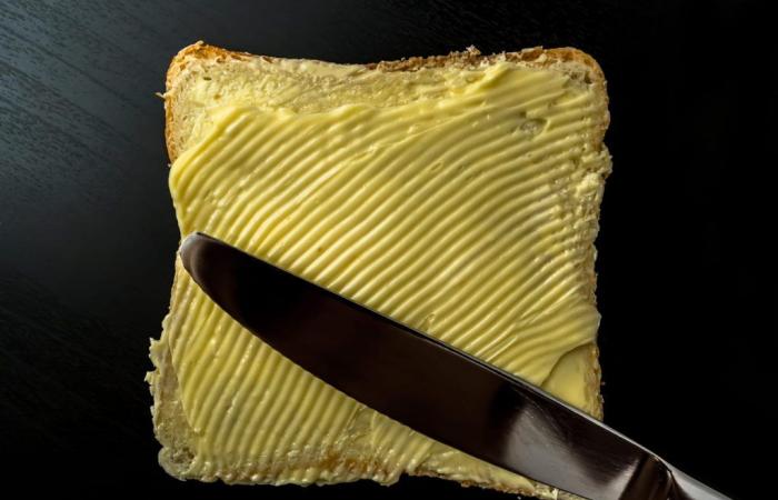 Présenté comme un « superaliment », ce beurre est mauvais pour le cœur (il faut l’éviter)