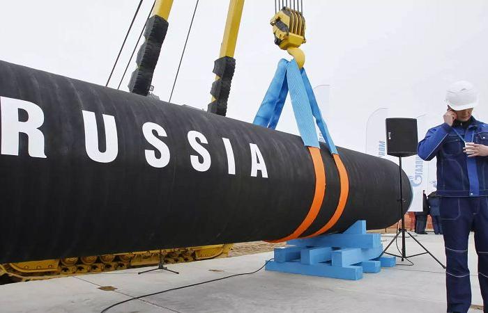 Les sanctions de l’UE ciblent le gaz russe pour la première fois : diplomates