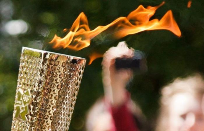 la flamme olympique attendue ce vendredi dans cette commune du Rhône