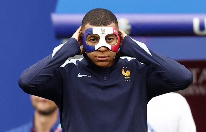 pourquoi Kylian Mbappé ne devrait pas jouer avec son masque bleu blanc rouge