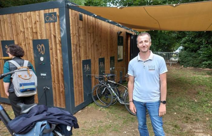 un premier camping équipé du module de services touristiques Cyclo Camp