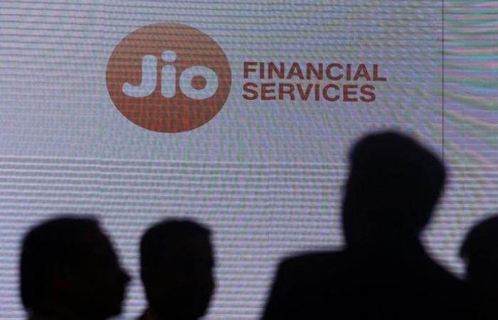 Les actionnaires de la société indienne Reliance approuvent la location d’une unité de vente au détail de 4 milliards de dollars à Jio Financial