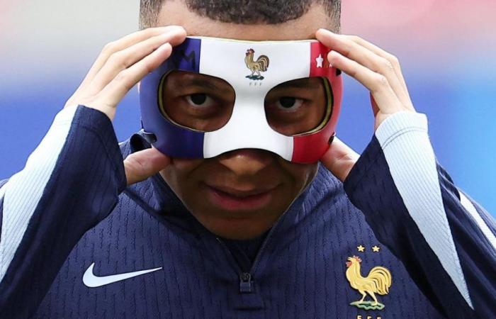 Maske sitzt nicht – Mbappé gegen die Niederlande nur auf der Bank – .