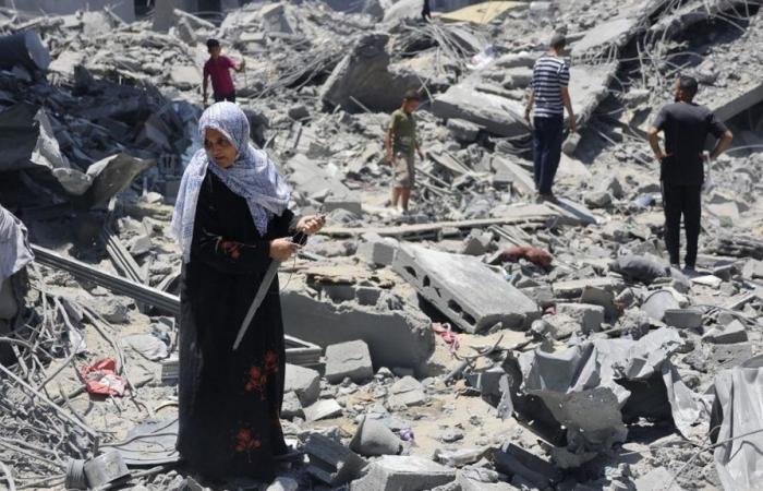 Les frappes israéliennes tuent au moins 24 personnes à Gaza, selon les sauveteurs