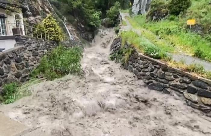 Inondations et évacuations en Suisse après de fortes pluies