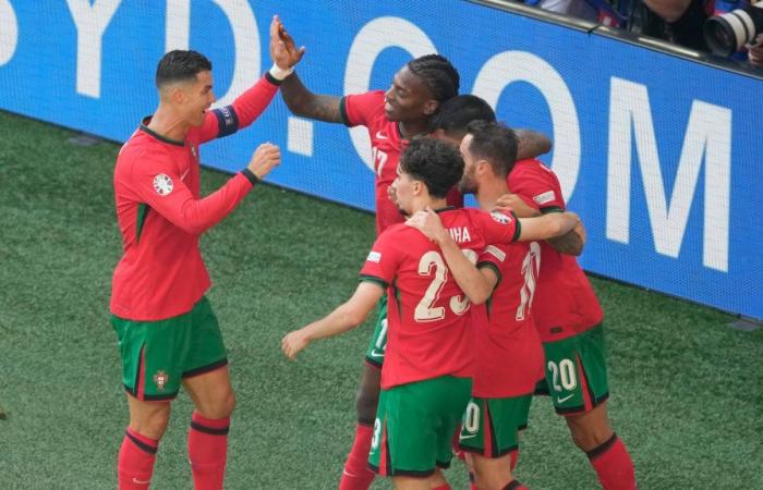 Cristiano Ronaldo et le Portugal se qualifient pour les huitièmes de finale avec une victoire contre la Turquie à l’UEFA Euro 2024