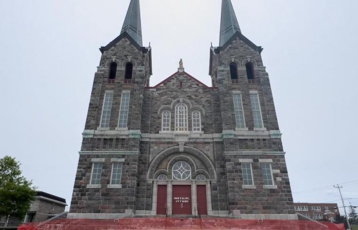 L’église Sainte-Anne-des-Monts a besoin de travaux