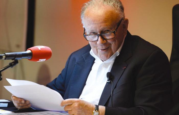Philippe Bouvard, pilier de la radio RTL, annonce sa retraite à 94 ans