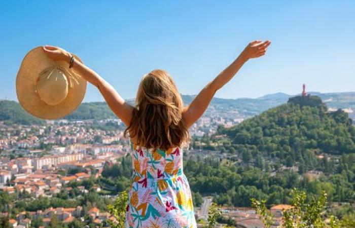 Cinq idées de vacances en Auvergne et à quel prix se loger