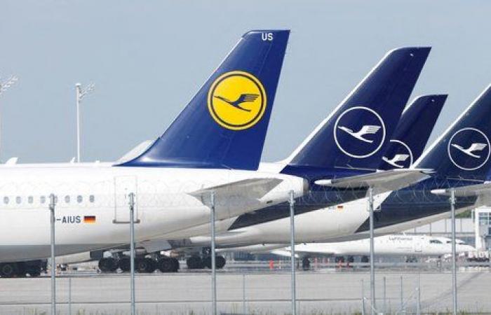 Lufthansa augmentera le prix de ses billets en Europe en incluant un « supplément environnemental »