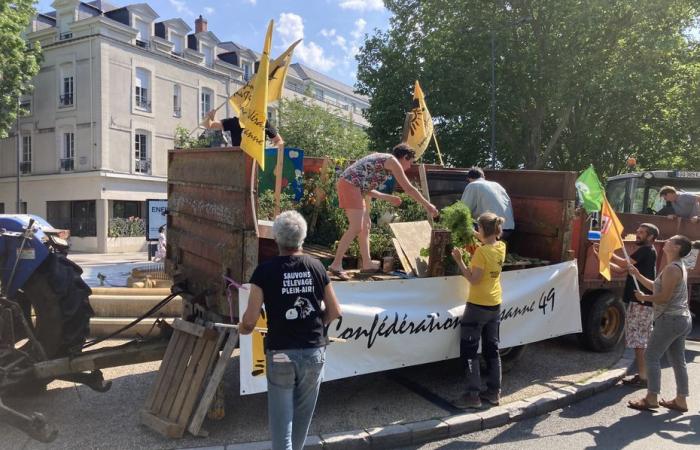 Dans les rues d’Angers, les agriculteurs dénoncent les retards de paiement de la PAC
