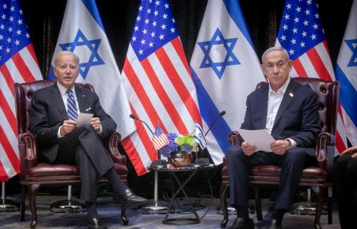 Les responsables américains admettent un ralentissement des expéditions d’armes vers Israël