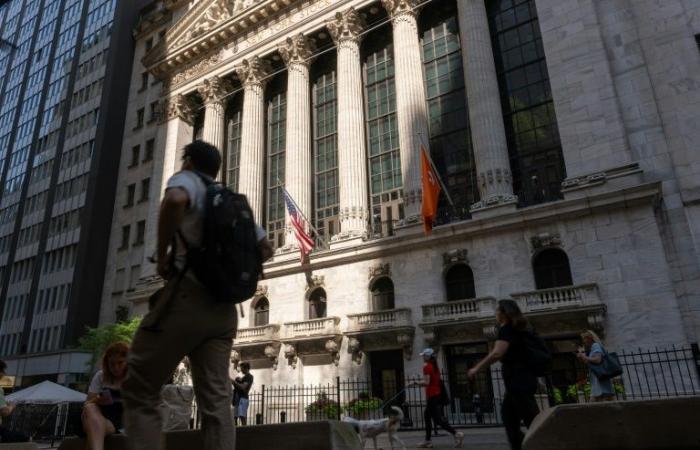 Wall Street en légère hausse, le marché se fige avant l’indicateur d’inflation