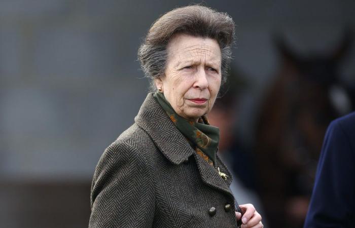 La princesse Anne a quitté l’hôpital suite à un accident d’équitation.