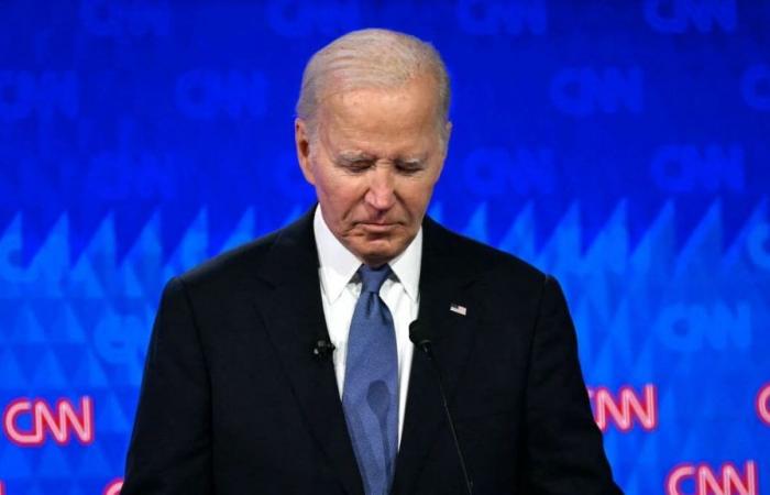 Joe Biden tombe durement et entraîne son parti avec lui