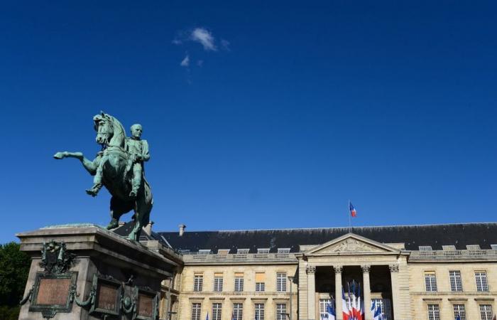 le tribunal administratif suspend l’arrêté d’interdiction du maire de Rouen