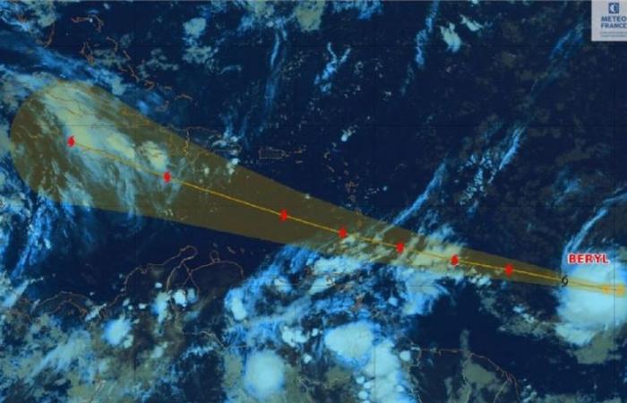 Le sud des Petites Antilles menacé par la tempête tropicale Beryl