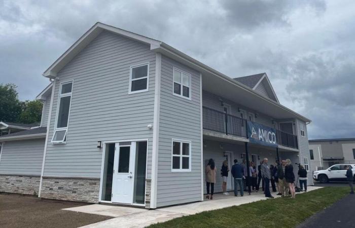 Les premiers logements sociaux depuis près de 40 ans inaugurés à Moncton – .