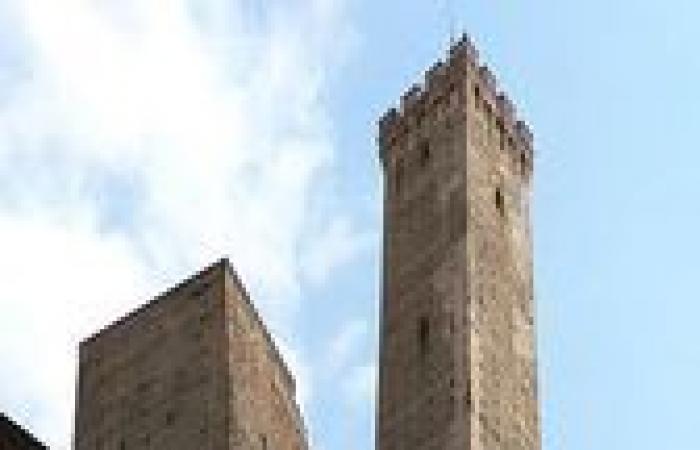 Les tours de Bologne menacent de s’effondrer