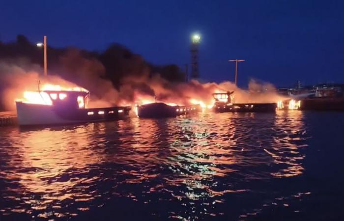Un incendie détruit 5 bateaux de pêche à Grande-Entrée – .