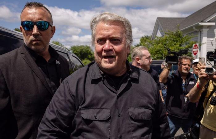 L’ancien conseiller de Trump, Steve Bannon, arrive en prison – .