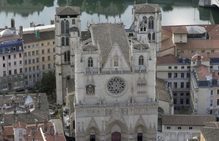 Lyon. Un pickpocket arrêté dans la cathédrale Saint-Jean