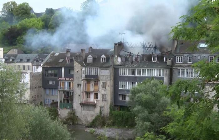 EN IMAGES. Un impressionnant incendie ravage un immeuble du centre-ville d’Oloron-Sainte-Marie – .