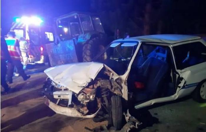 Un accident entre une voiture et un engin agricole à Castelnau-d’Auzan fait un blessé grave.