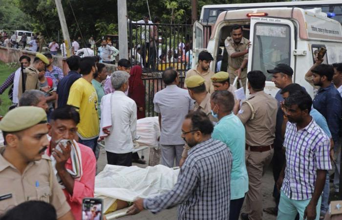 En Inde, plus de 100 morts dans une bousculade lors d’un rassemblement religieux – .