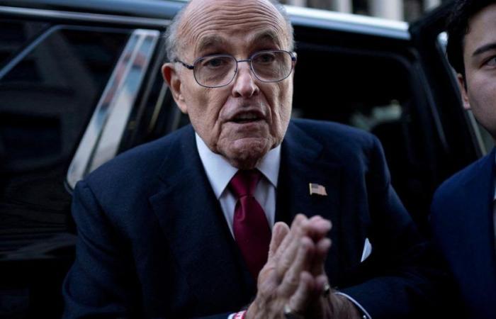 Rudy Giuliani radié du barreau de New York pour mensonges répétés – .