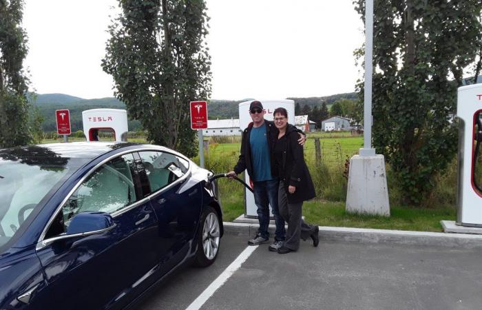 Des bornes Tesla attendues à Baie-Comeau – .