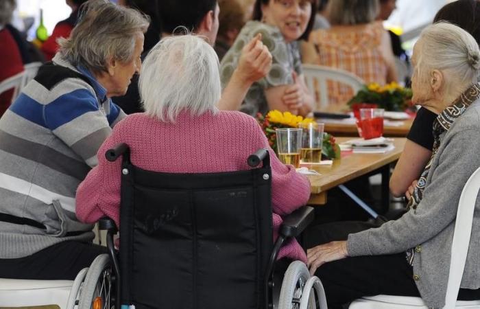 L’espérance de vie atteint un niveau record en Suisse en 2023 – rts.ch – .