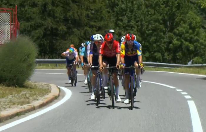 17 coureurs se sont échappés lors de la 4e étape du Tour de France 2024 – .
