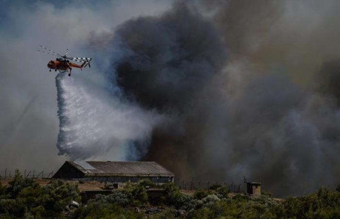 Les pompiers luttent contre les incendies en Crète, Kos et Chios – .