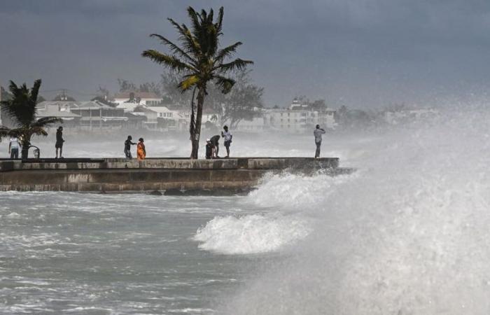 L’ouragan Beryl fait au moins une victime dans les Caraïbes et se dirige vers la Jamaïque – .