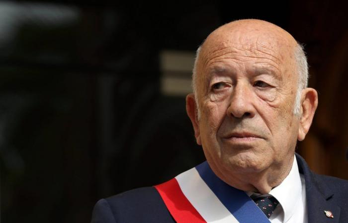 Le maire de Menton, Yves Juhel, placé en garde à vue – .