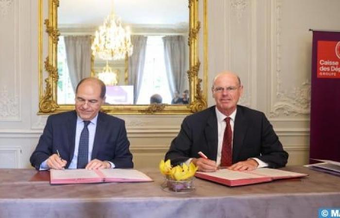 Signature à Paris d’une convention de coopération entre la CDG et la CDC – .